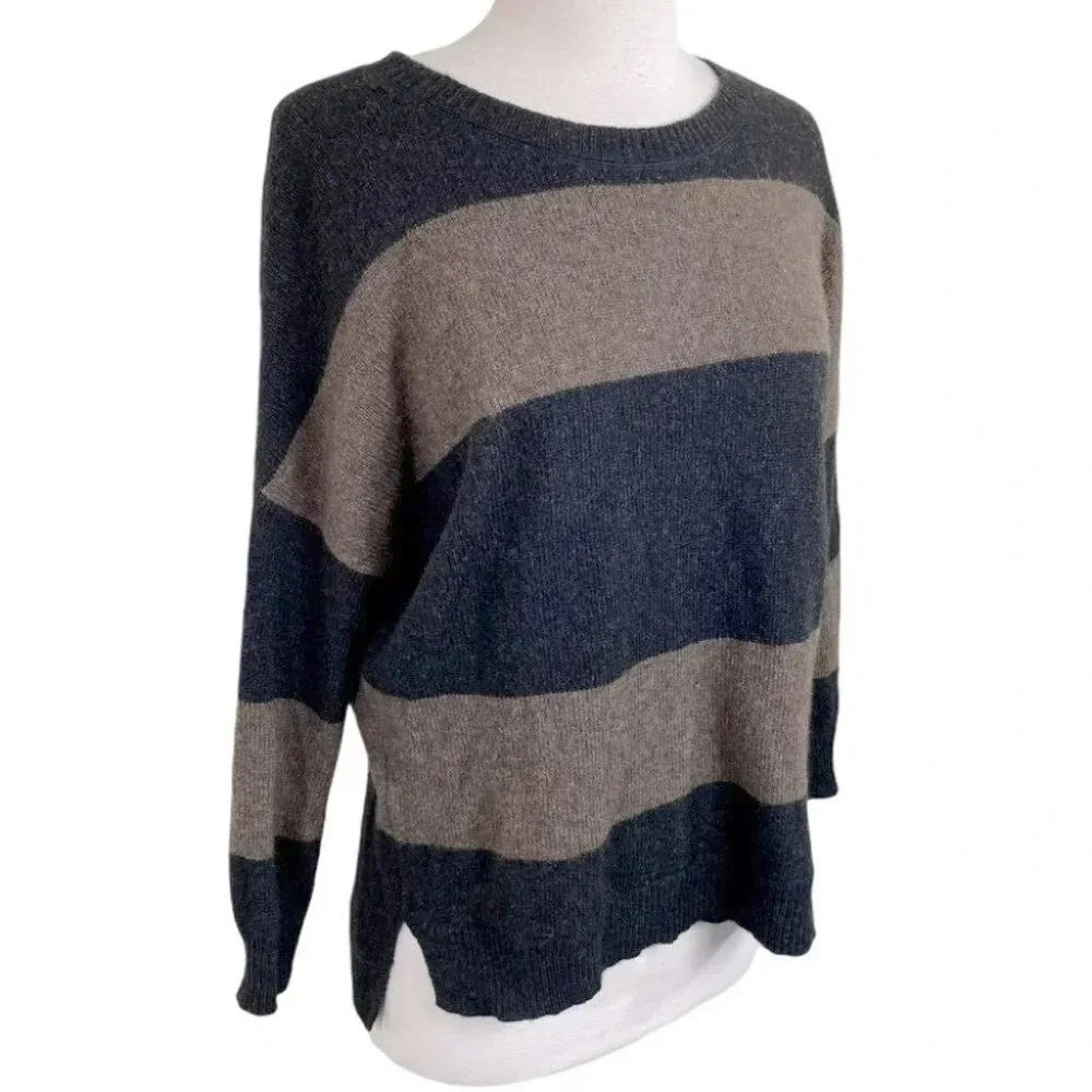 Vince Sweater XS Gray Brown Wool Yak Hair Striped Long Sleeve Crew Neck Pullover